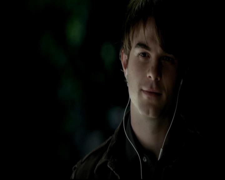 VampireDiariesWorld-dot-org_4x12AViewToAKill0581.jpg