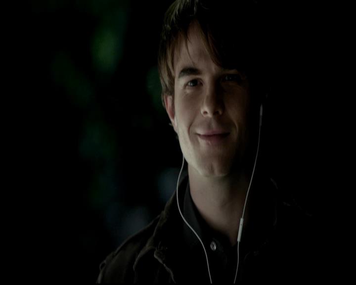 VampireDiariesWorld-dot-org_4x12AViewToAKill0587.jpg