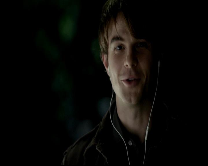 VampireDiariesWorld-dot-org_4x12AViewToAKill0590.jpg