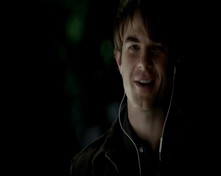 VampireDiariesWorld-dot-org_4x12AViewToAKill0591.jpg