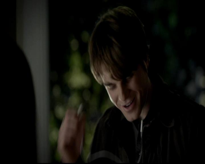 VampireDiariesWorld-dot-org_4x12AViewToAKill0594.jpg