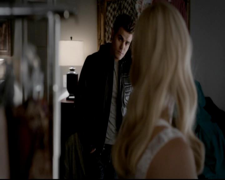 VampireDiariesWorld-dot-org_4x12AViewToAKill0636.jpg