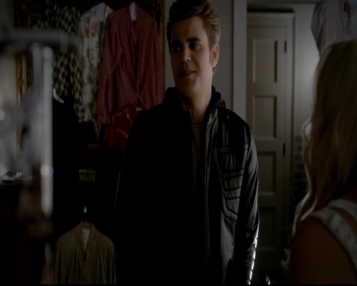 VampireDiariesWorld-dot-org_4x12AViewToAKill0641.jpg