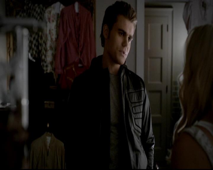 VampireDiariesWorld-dot-org_4x12AViewToAKill0642.jpg