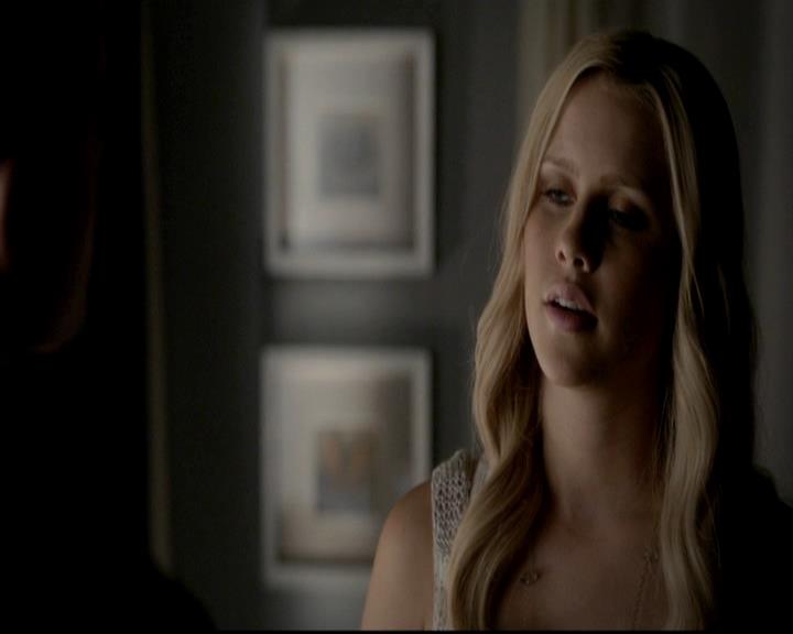 VampireDiariesWorld-dot-org_4x12AViewToAKill0645.jpg