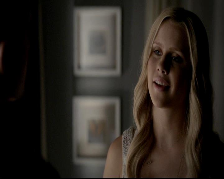 VampireDiariesWorld-dot-org_4x12AViewToAKill0647.jpg