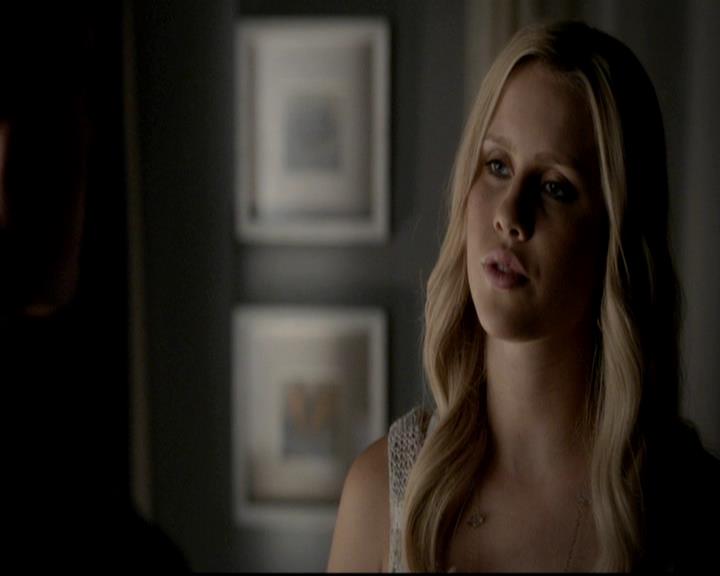 VampireDiariesWorld-dot-org_4x12AViewToAKill0648.jpg