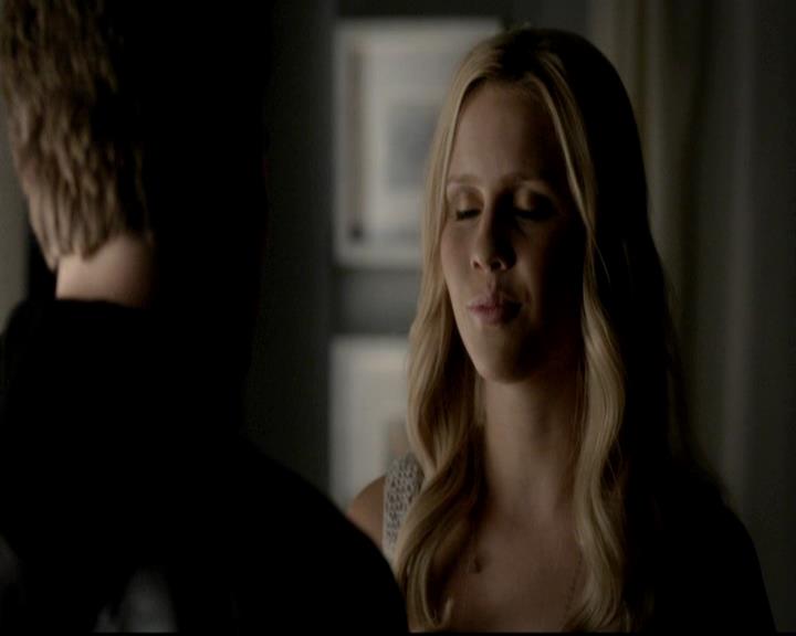 VampireDiariesWorld-dot-org_4x12AViewToAKill0689.jpg