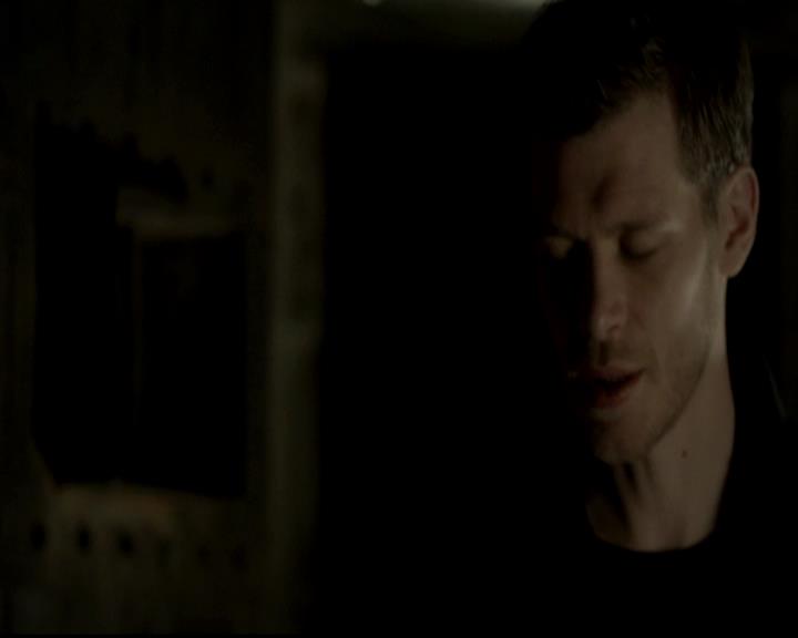 VampireDiariesWorld-dot-org_4x12AViewToAKill0755.jpg