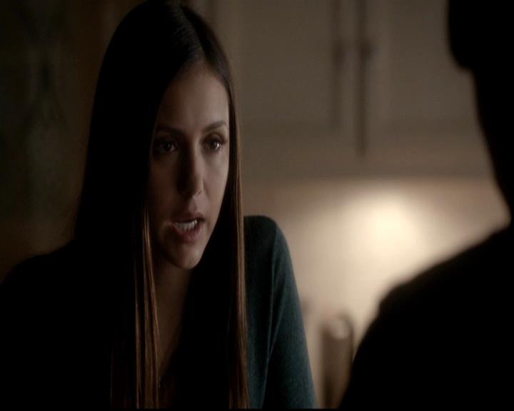 VampireDiariesWorld-dot-org_4x12AViewToAKill0840.jpg