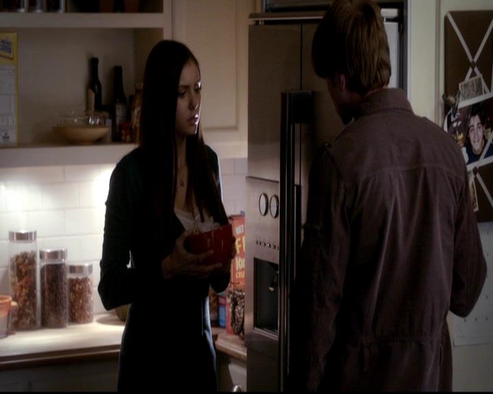 VampireDiariesWorld-dot-org_4x12AViewToAKill0883.jpg