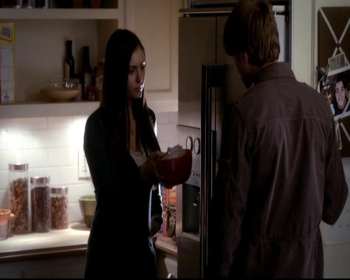 VampireDiariesWorld-dot-org_4x12AViewToAKill0884.jpg