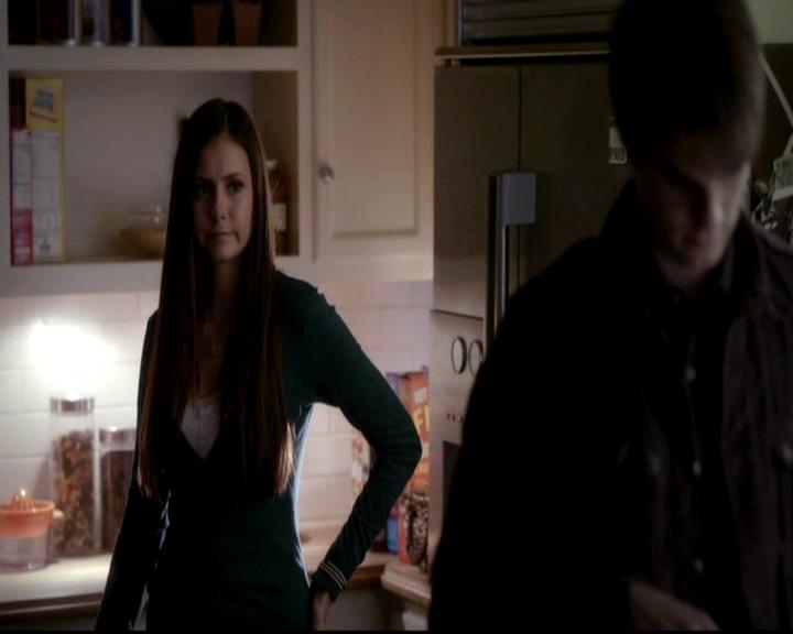 VampireDiariesWorld-dot-org_4x12AViewToAKill0889.jpg