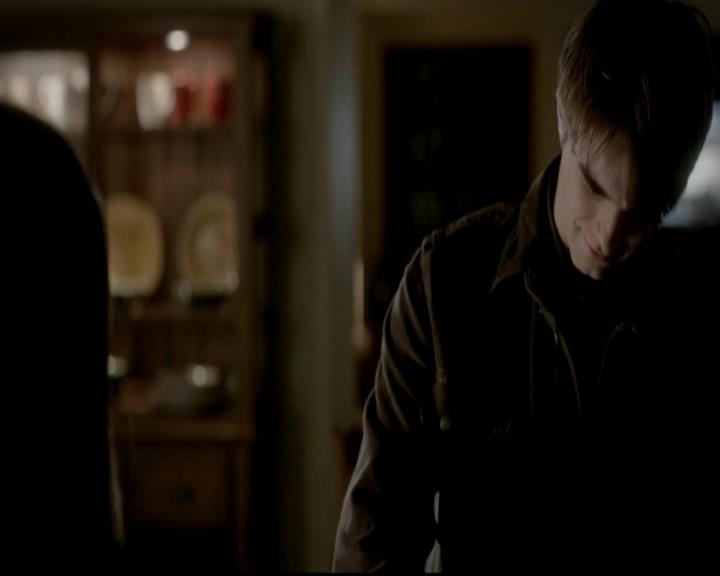 VampireDiariesWorld-dot-org_4x12AViewToAKill0892.jpg