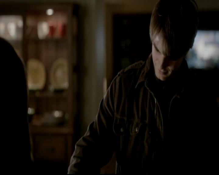 VampireDiariesWorld-dot-org_4x12AViewToAKill0893.jpg