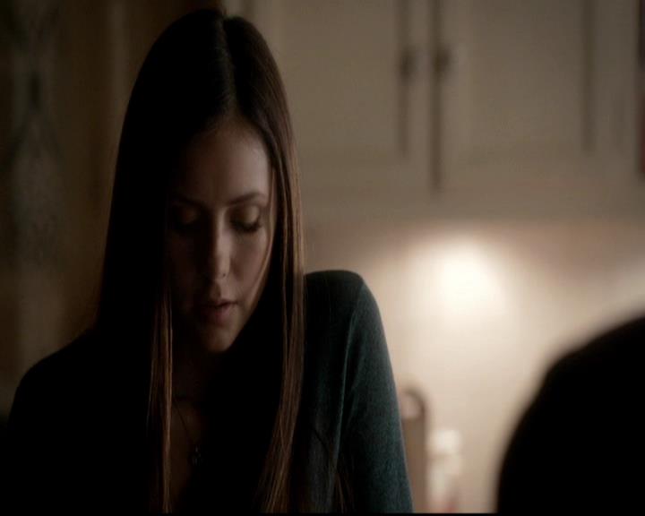 VampireDiariesWorld-dot-org_4x12AViewToAKill0913.jpg