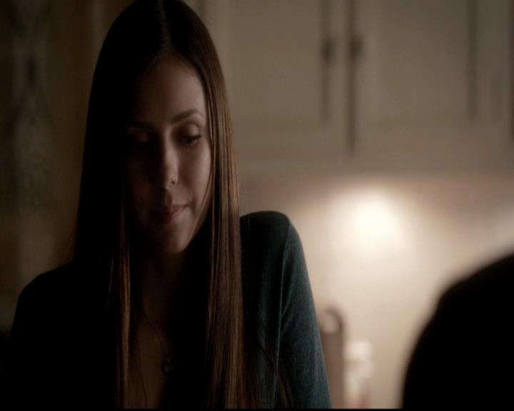 VampireDiariesWorld-dot-org_4x12AViewToAKill0917.jpg