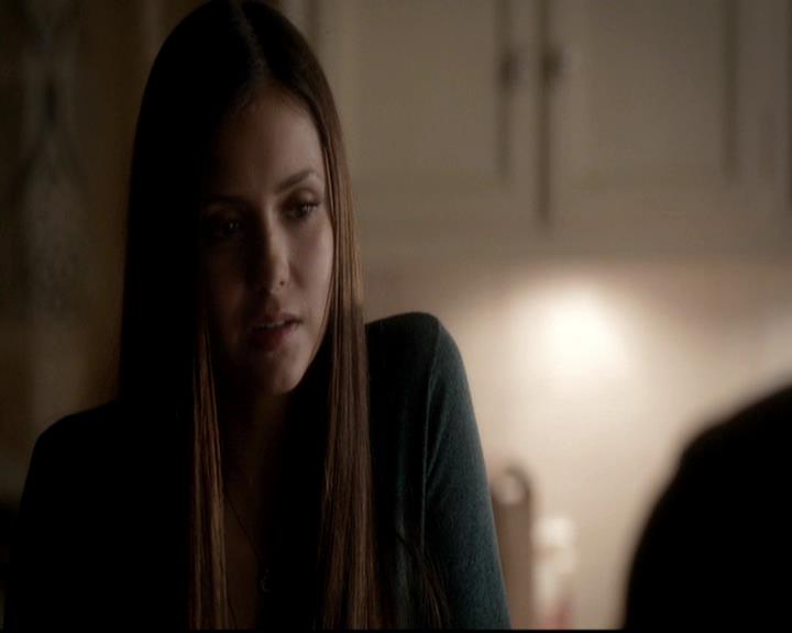 VampireDiariesWorld-dot-org_4x12AViewToAKill0919.jpg