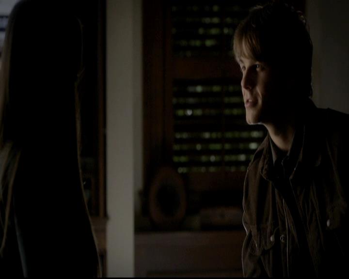 VampireDiariesWorld-dot-org_4x12AViewToAKill0952.jpg