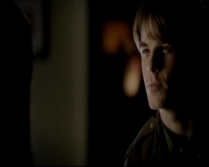 VampireDiariesWorld-dot-org_4x12AViewToAKill0979.jpg