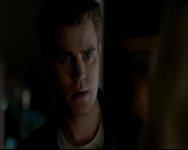 VampireDiariesWorld-dot-org_4x12AViewToAKill2095.jpg