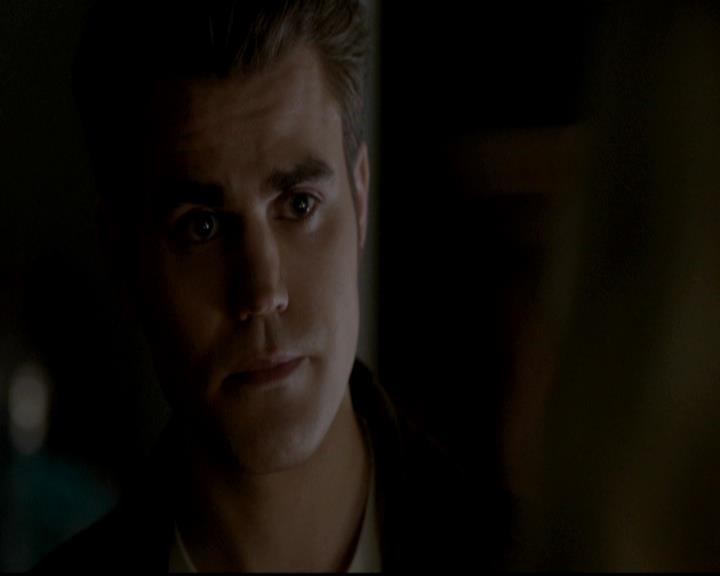 VampireDiariesWorld-dot-org_4x12AViewToAKill2109.jpg