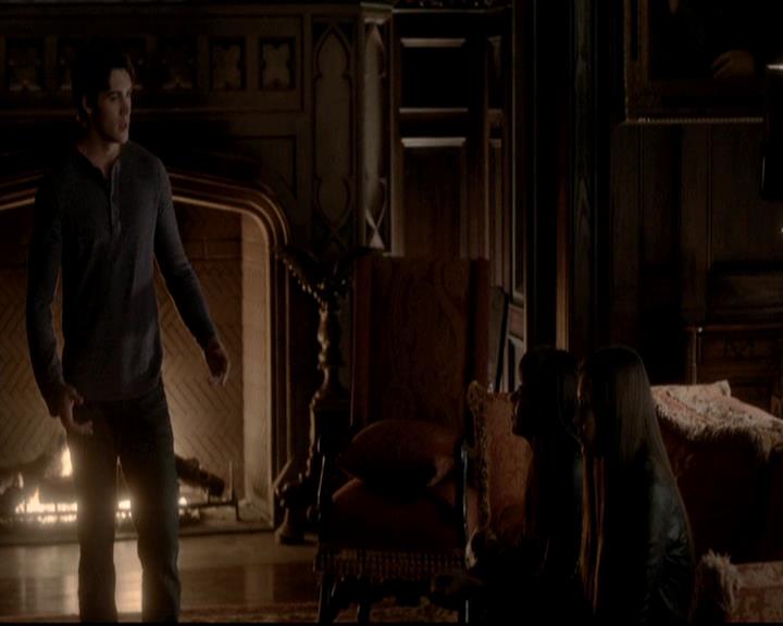 VampireDiariesWorld-dot-org_4x12AViewToAKill2126.jpg