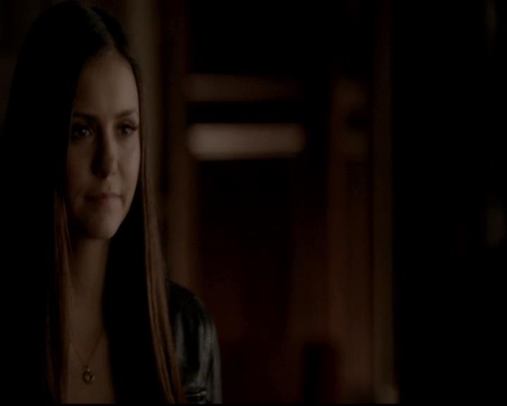 VampireDiariesWorld-dot-org_4x12AViewToAKill2138.jpg