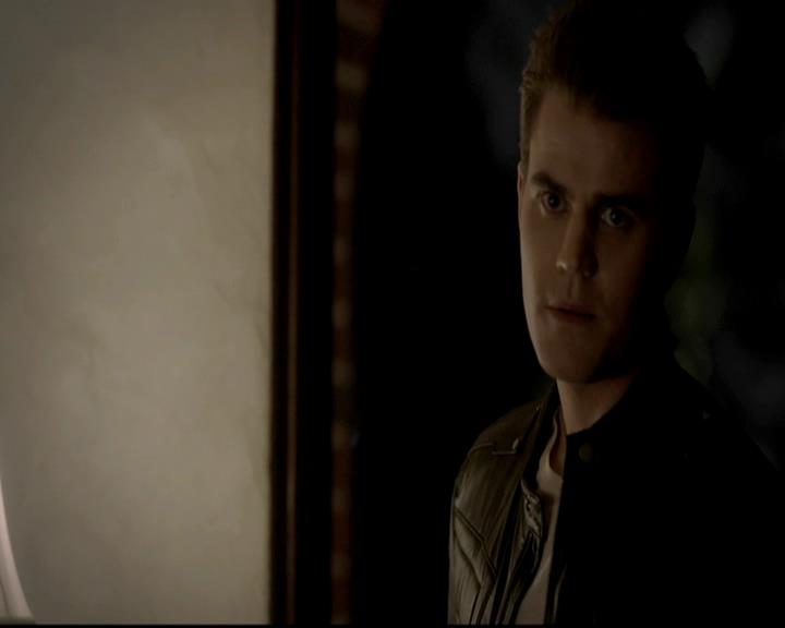 VampireDiariesWorld-dot-org_4x12AViewToAKill2156.jpg