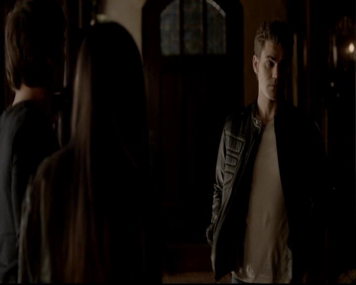 VampireDiariesWorld-dot-org_4x12AViewToAKill2199.jpg