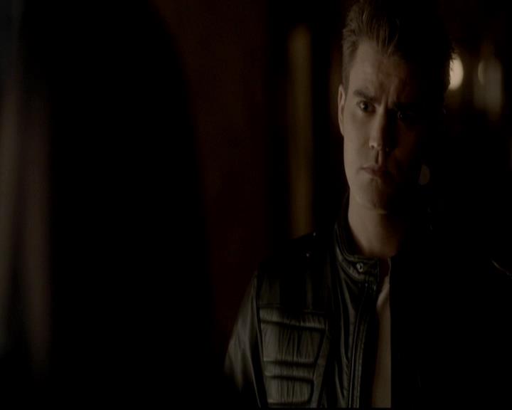 VampireDiariesWorld-dot-org_4x12AViewToAKill2204.jpg