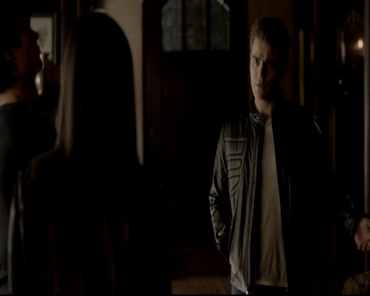 VampireDiariesWorld-dot-org_4x12AViewToAKill2206.jpg