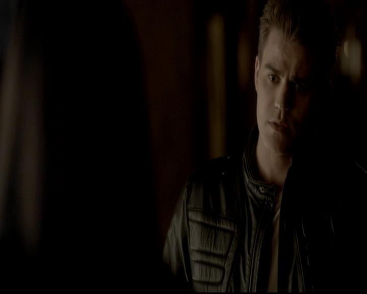 VampireDiariesWorld-dot-org_4x12AViewToAKill2208.jpg