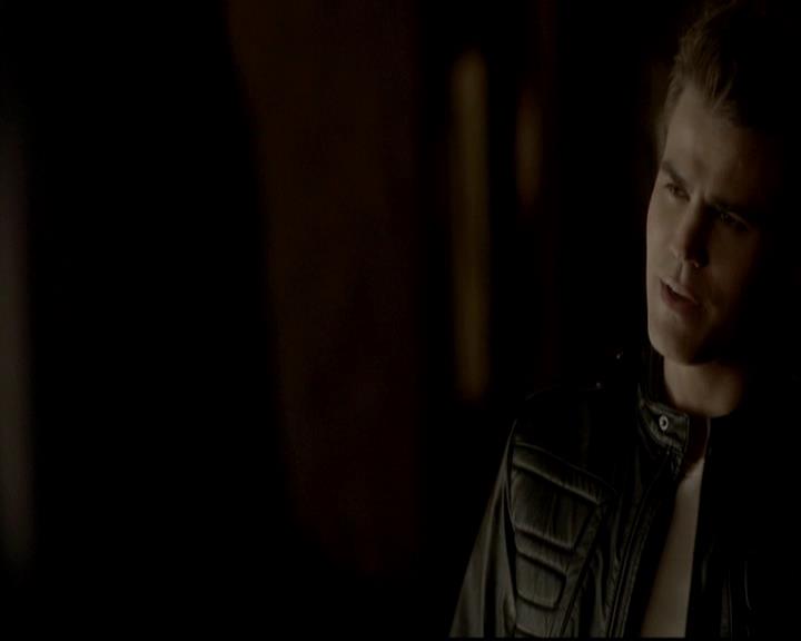 VampireDiariesWorld-dot-org_4x12AViewToAKill2225.jpg