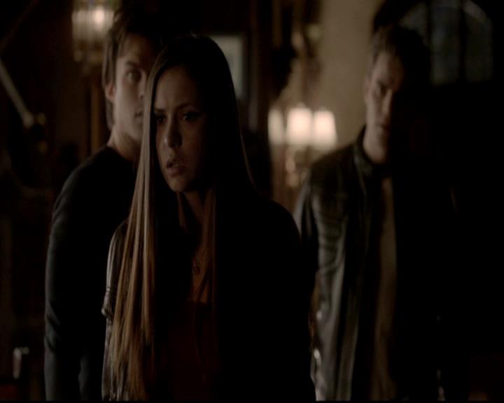 VampireDiariesWorld-dot-org_4x12AViewToAKill2252.jpg