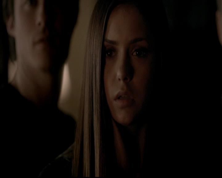 VampireDiariesWorld-dot-org_4x12AViewToAKill2263.jpg