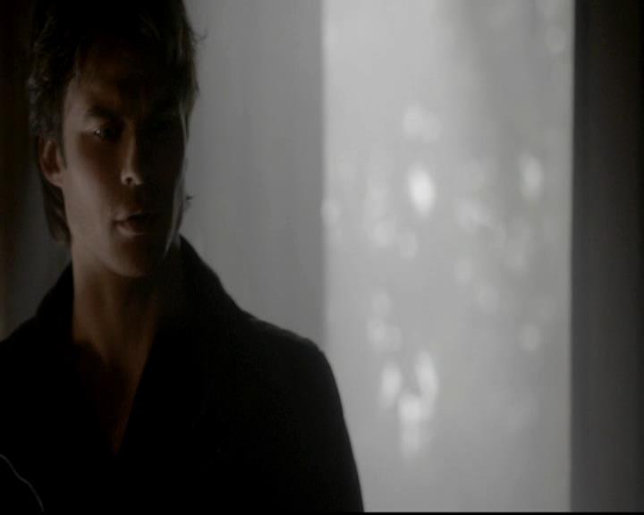 VampireDiariesWorld-dot-org_4x13IntoTheWild1544.jpg