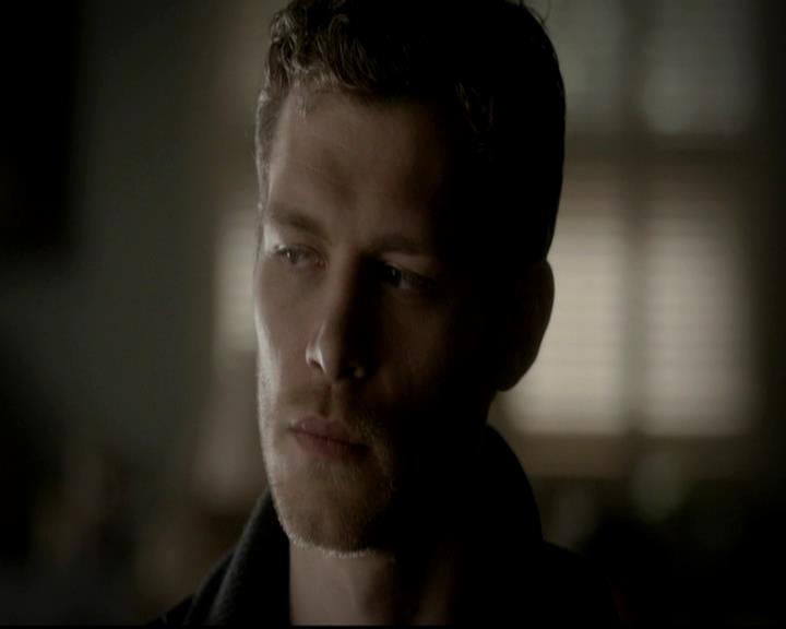 VampireDiariesWorld-dot-org_4x13IntoTheWild1629.jpg