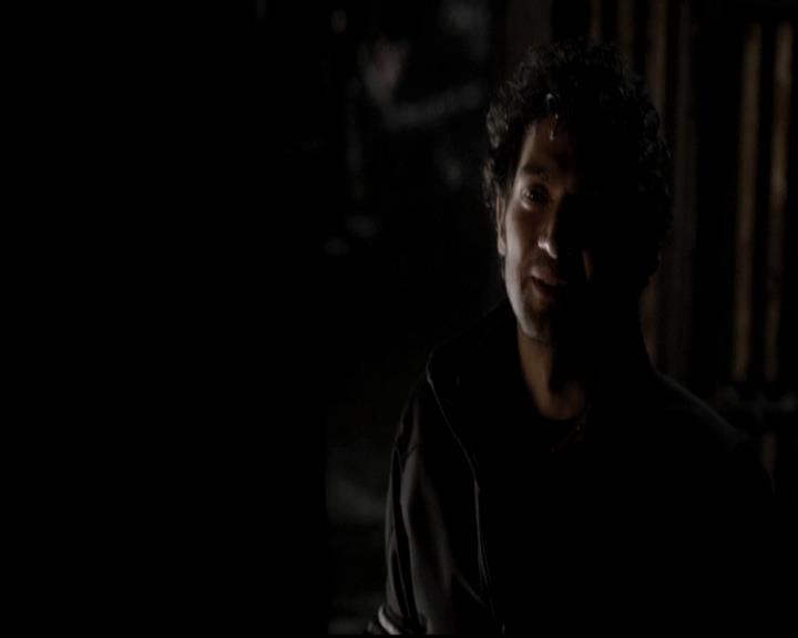 VampireDiariesWorld-dot-org_4x13IntoTheWild1671.jpg