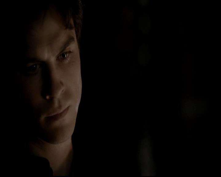 VampireDiariesWorld-dot-org_4x13IntoTheWild1705.jpg