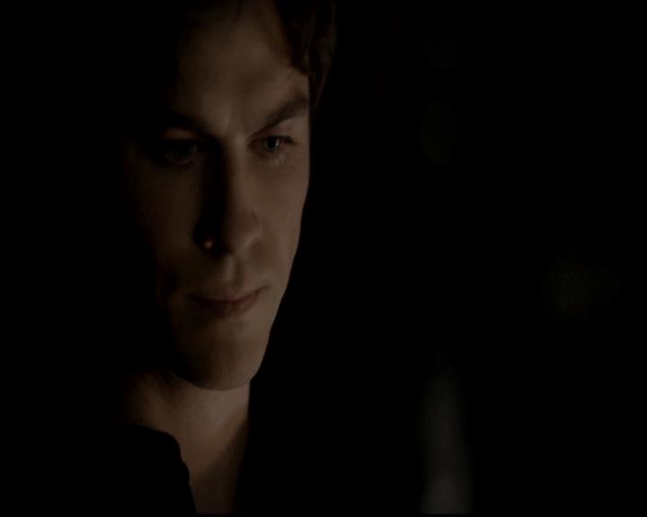 VampireDiariesWorld-dot-org_4x13IntoTheWild1707.jpg