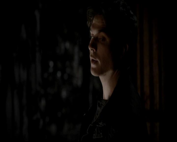 VampireDiariesWorld-dot-org_4x13IntoTheWild1721.jpg