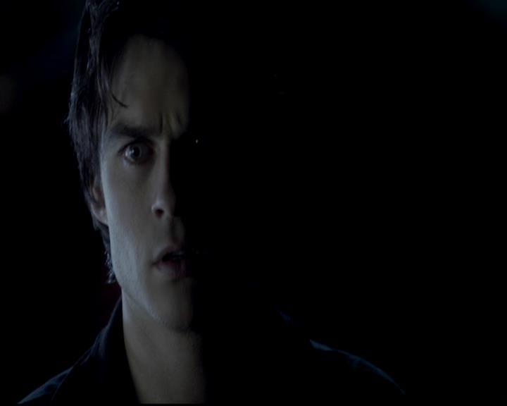 VampireDiariesWorld-dot-org_4x13IntoTheWild1831.jpg