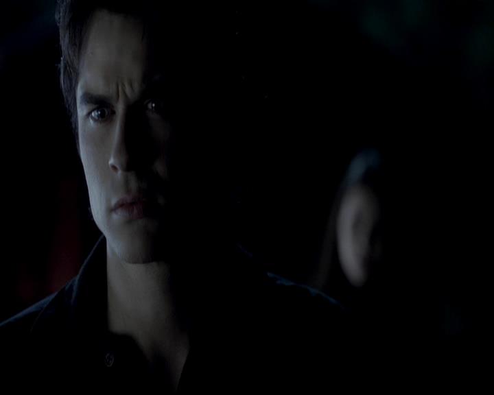 VampireDiariesWorld-dot-org_4x13IntoTheWild1847.jpg