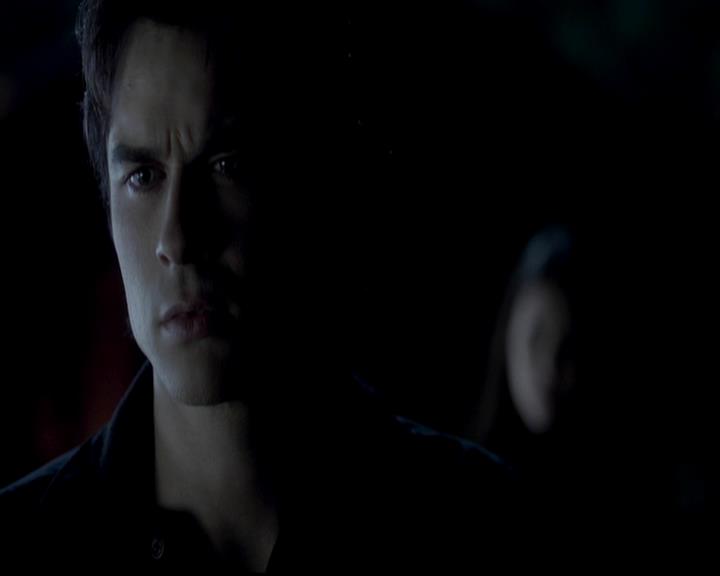 VampireDiariesWorld-dot-org_4x13IntoTheWild1848.jpg