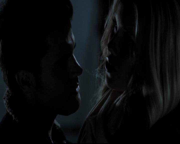 VampireDiariesWorld-dot-org_4x13IntoTheWild1911.jpg