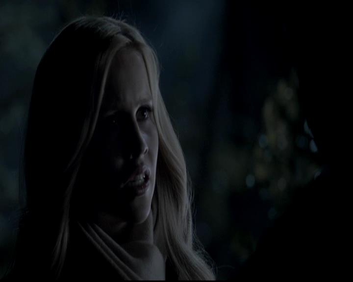 VampireDiariesWorld-dot-org_4x13IntoTheWild1929.jpg