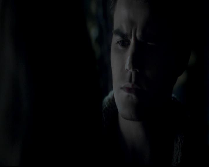 VampireDiariesWorld-dot-org_4x13IntoTheWild1931.jpg