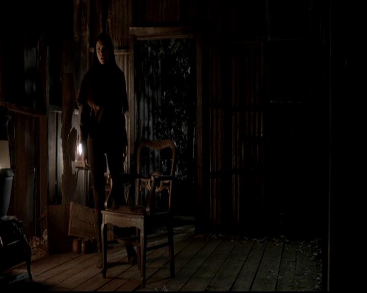 VampireDiariesWorld-dot-org_4x13IntoTheWild1957.jpg