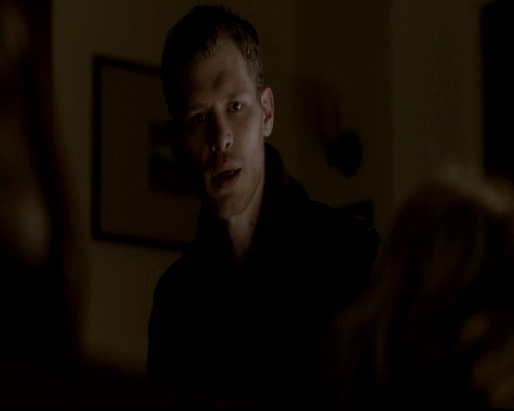 VampireDiariesWorld-dot-org_4x13IntoTheWild2039.jpg